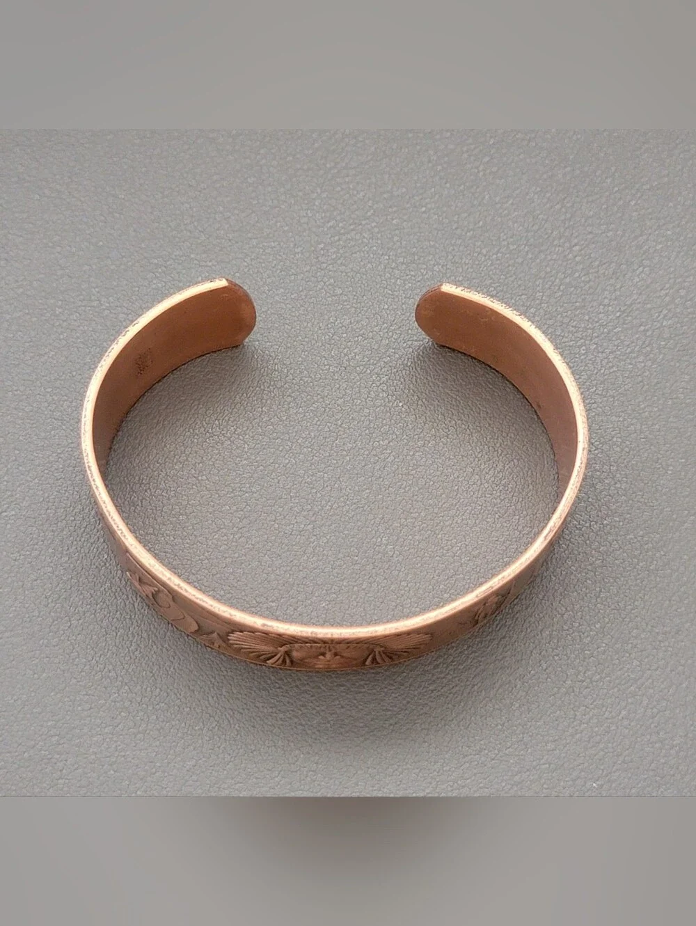 Vintage Solid Copper Mohawk Trail Scenic Cuff Bracelet Native American Mountain